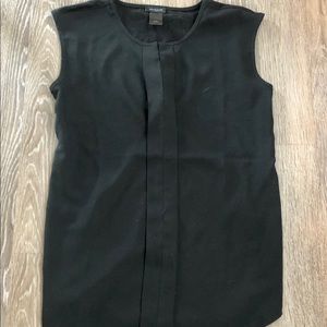 🌸 Ann Taylor sleeveless blouse
